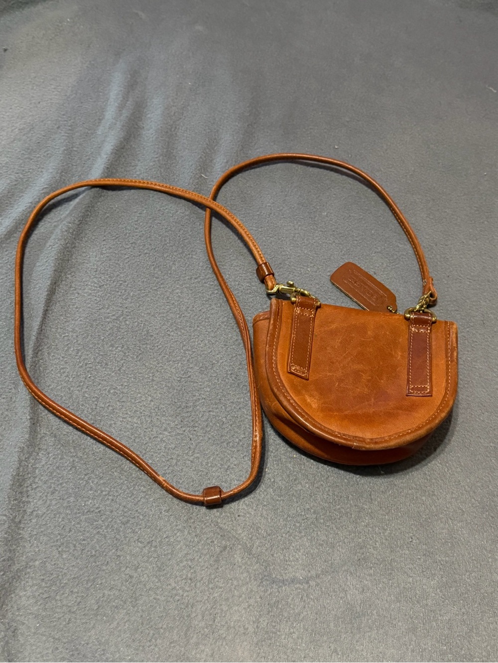 AS IS Vintage Coach Brown Leather Crossbody Belt Bag - Picture 5 of 11